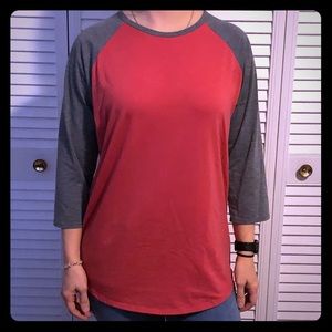 Lularoe “Randy” tee.